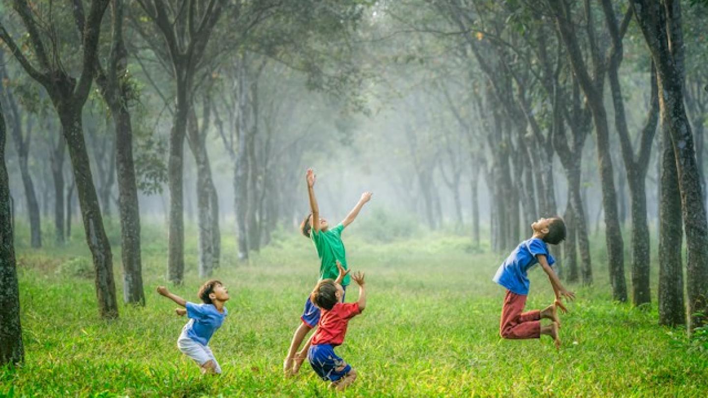 childrens playing